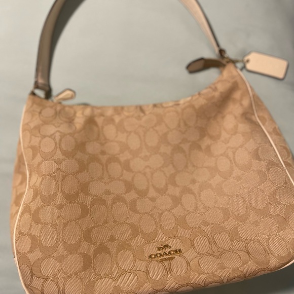 Coach khaki/tan & chalk leather shoulder bag - Picture 8 of 10
